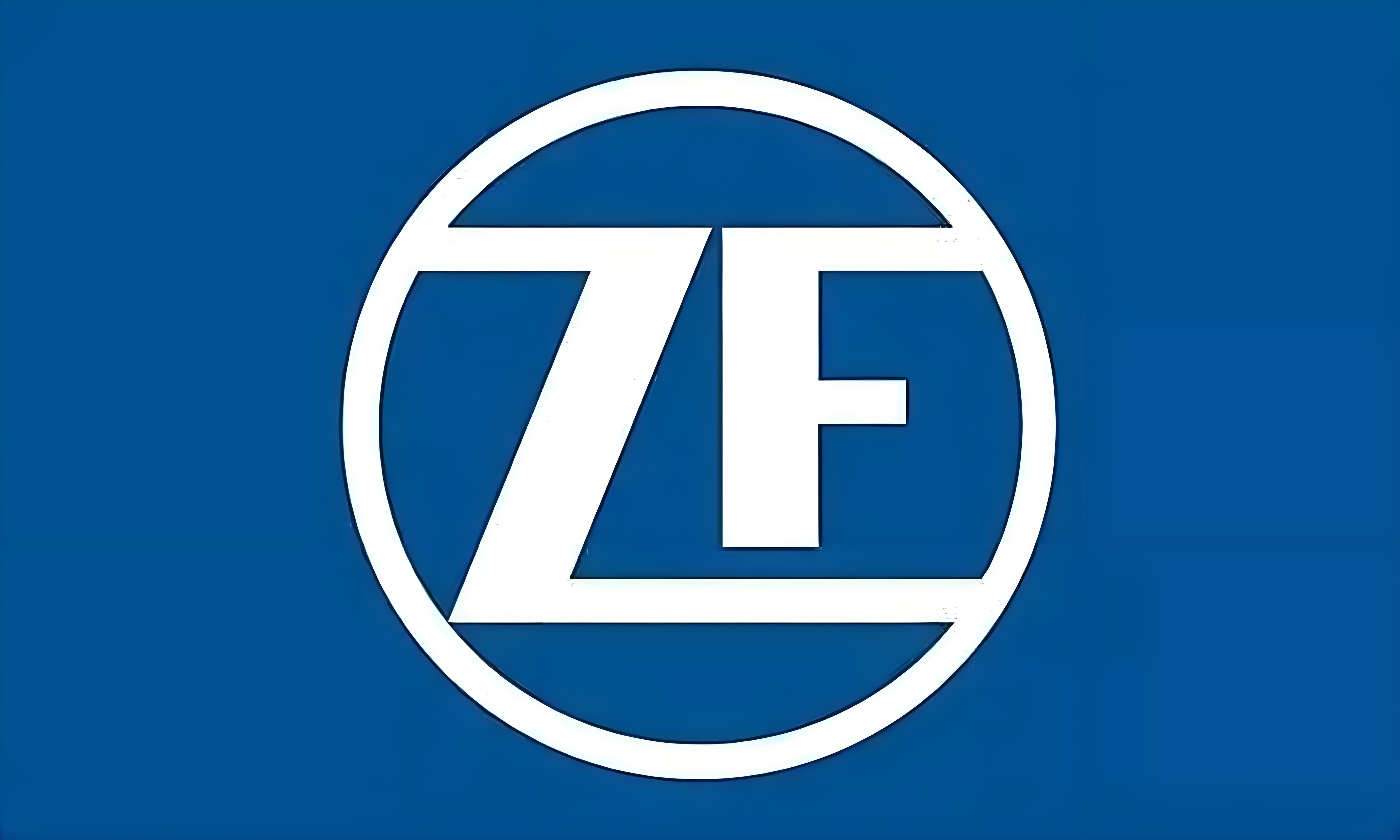 采埃孚 ZF